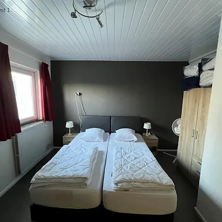 Hermes Apartament *